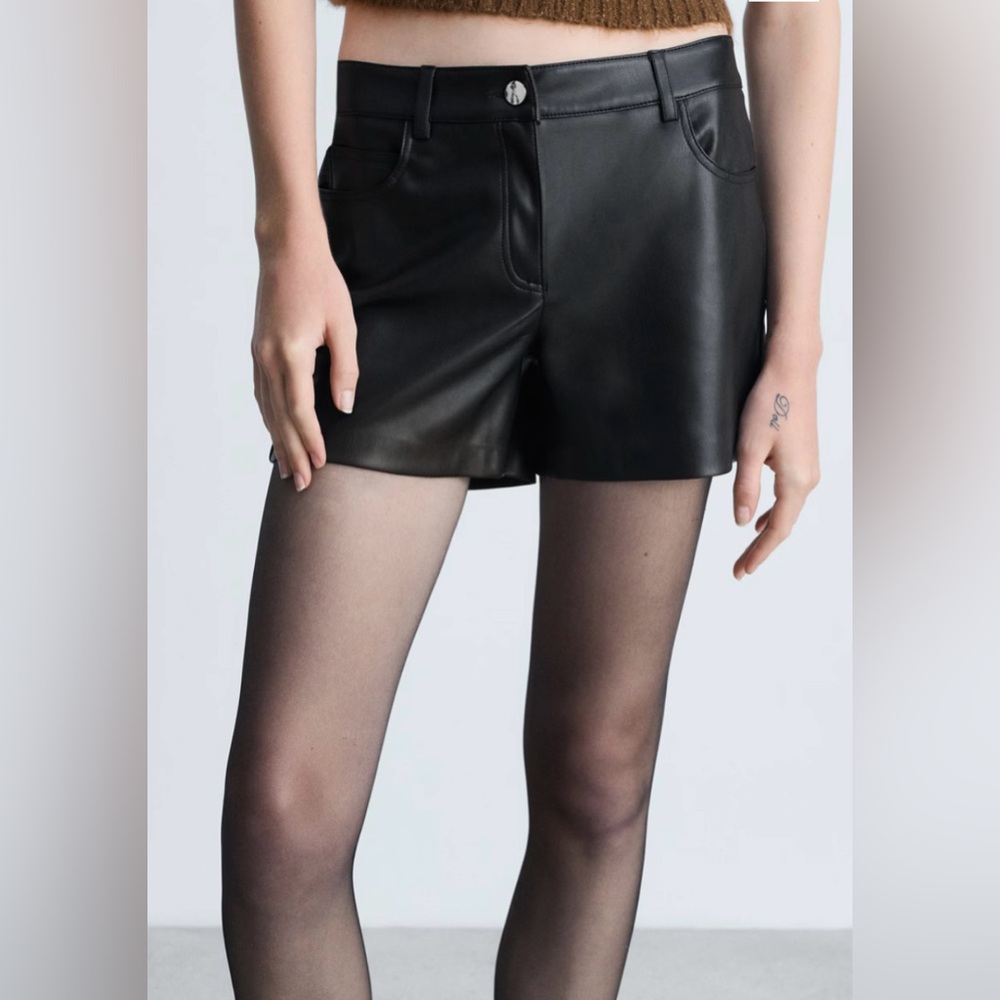NWT- MANGO Bonnie Faux Leather Shorts - Size 2
